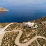 Panoramic view of the villa and the helipad