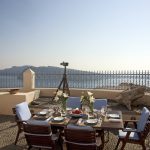 Lunch with view to Oia