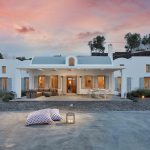 Villa Edge in Santorini during the pinky sunset