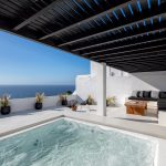 private jacuzzi overlooking Psarou beach