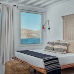 Double bedroom with view to Alemagou